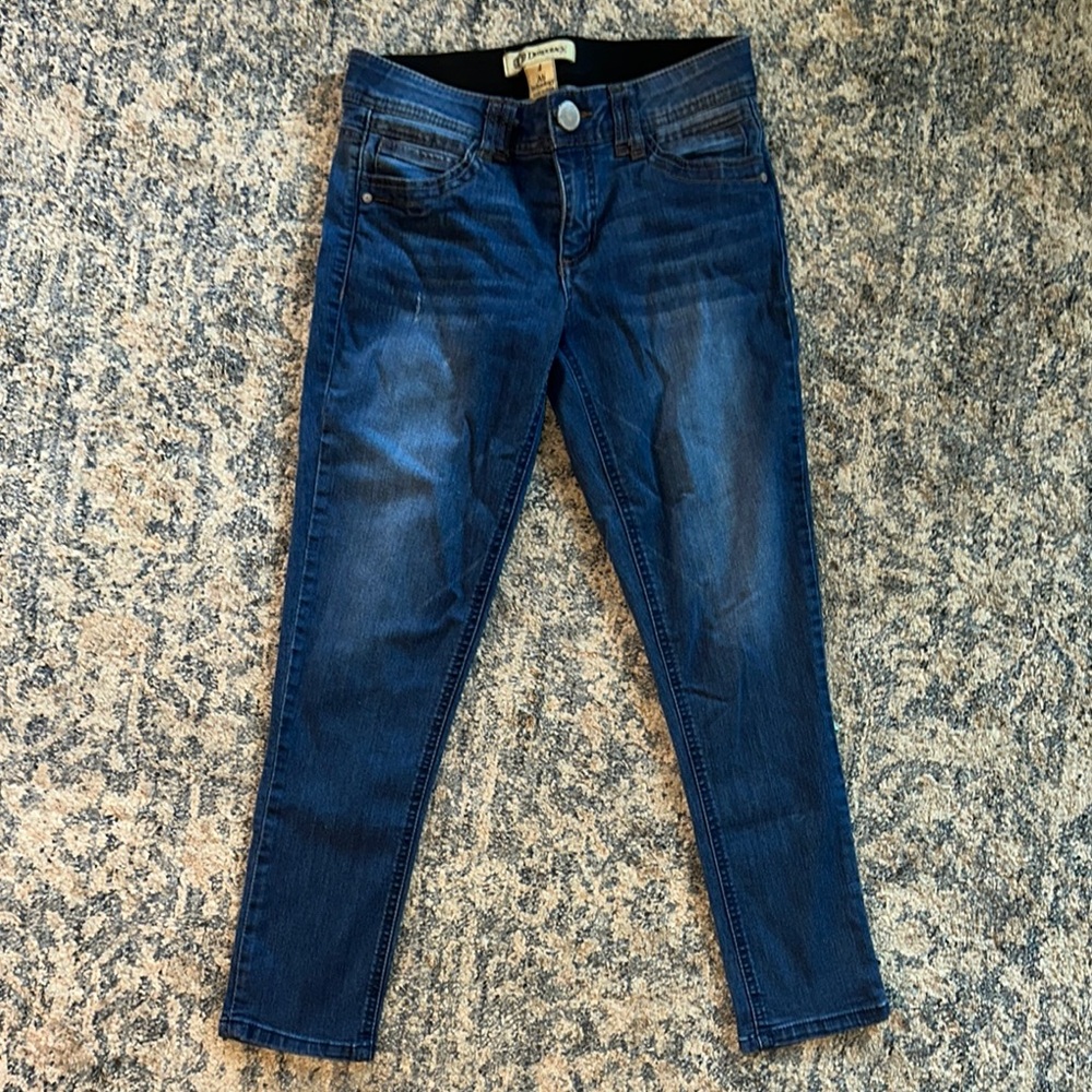 Democracy Ab Technology size 4